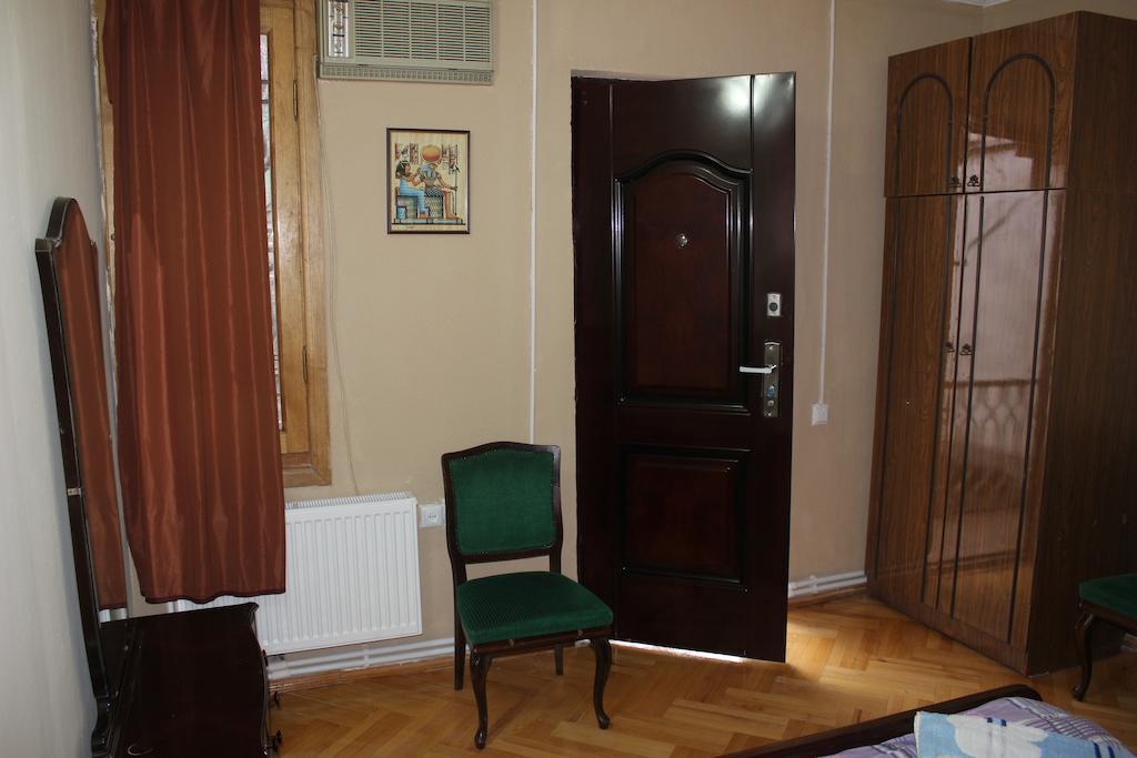 Old District Guest House Тбілісі Номер фото