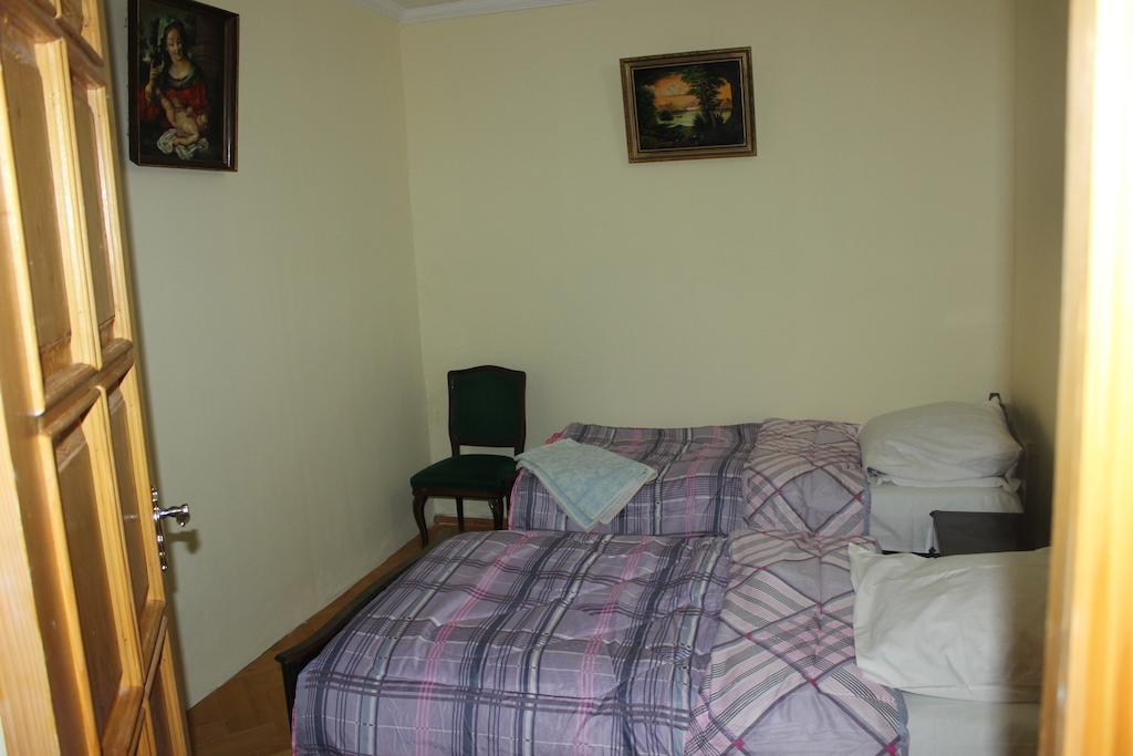 Old District Guest House Тбілісі Номер фото